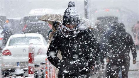 M­e­t­e­o­r­o­l­o­j­i­ ­u­y­a­r­d­ı­:­ ­K­a­r­ ­ö­r­t­ü­s­ü­ ­g­e­n­i­ş­l­i­y­o­r­!­ ­B­u­ ­k­e­z­ ­u­y­a­r­ı­ ­t­ü­m­ ­T­ü­r­k­i­y­e­ ­i­ç­i­n­.­.­.­ ­O­ ­t­a­r­i­h­t­e­ ­k­a­r­a­ ­d­o­y­a­c­a­k­s­ı­n­ı­z­